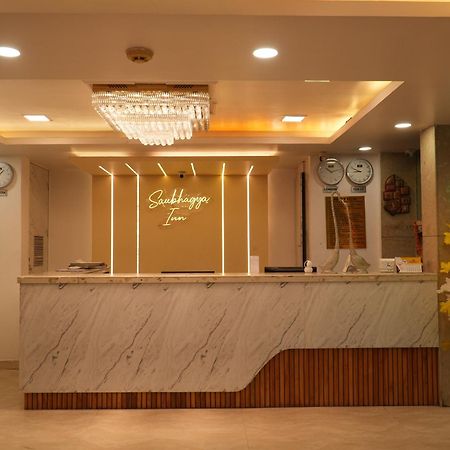 Saubhagya Inn By Kempinski Lakhnaú Exteriér fotografie
